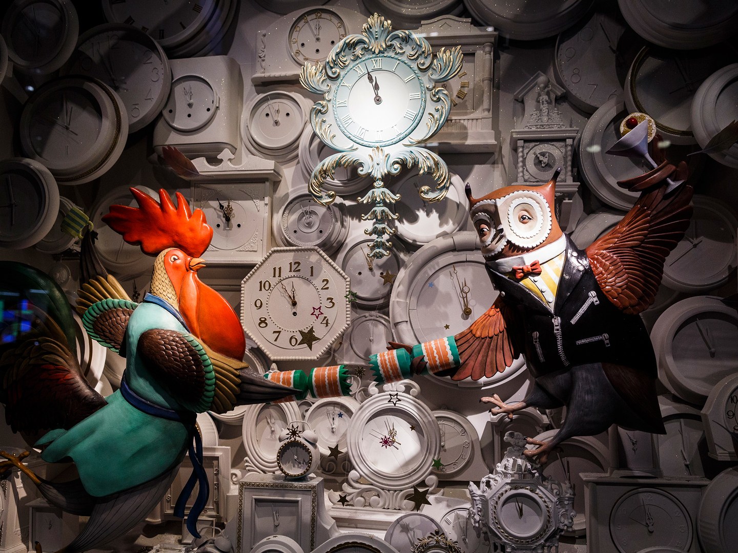 holiday-windows-fortnum-mason-gettyimages-623821350