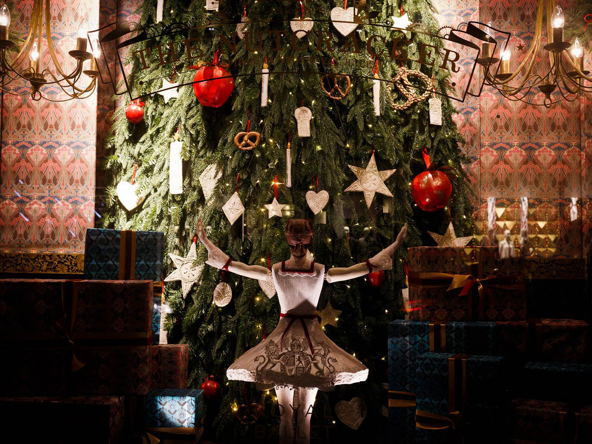 holiday-windows-liberty-london-gettyimages-623821292