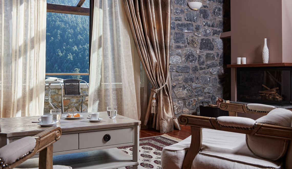 nefeles-mainalon-grand-3