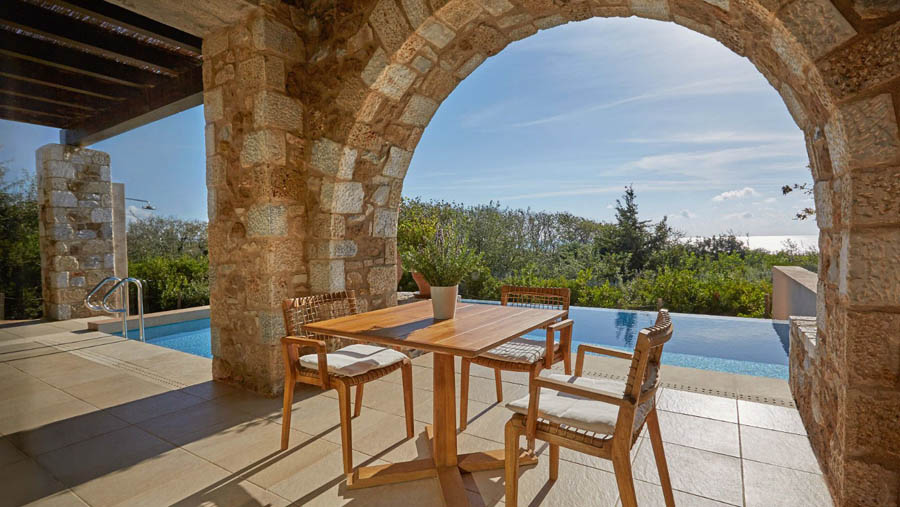 The-Westin-Resort-Costa-Navarino-Greece-Premium-Infinity-Suite