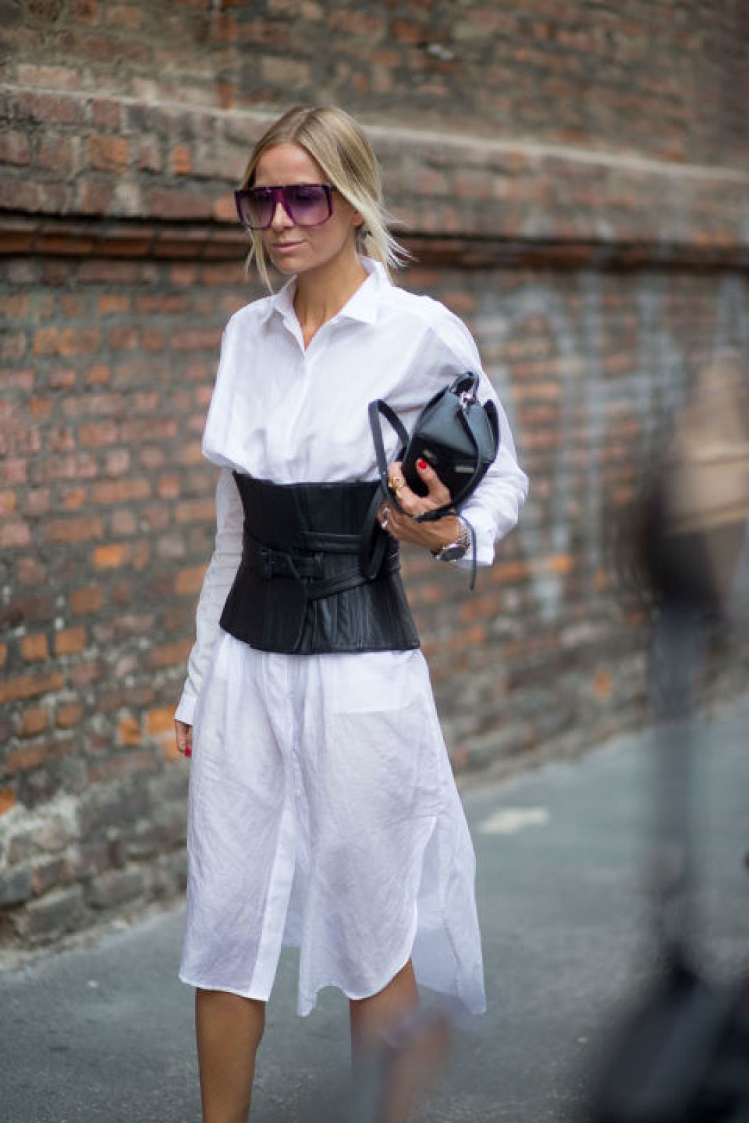 corset-trend-milan-street-style-spring-outfit-ideas
