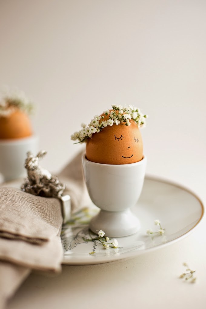 floral-crown-eggs