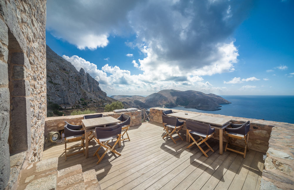 OikadeDesign_TainaronBlue_interior_final-001