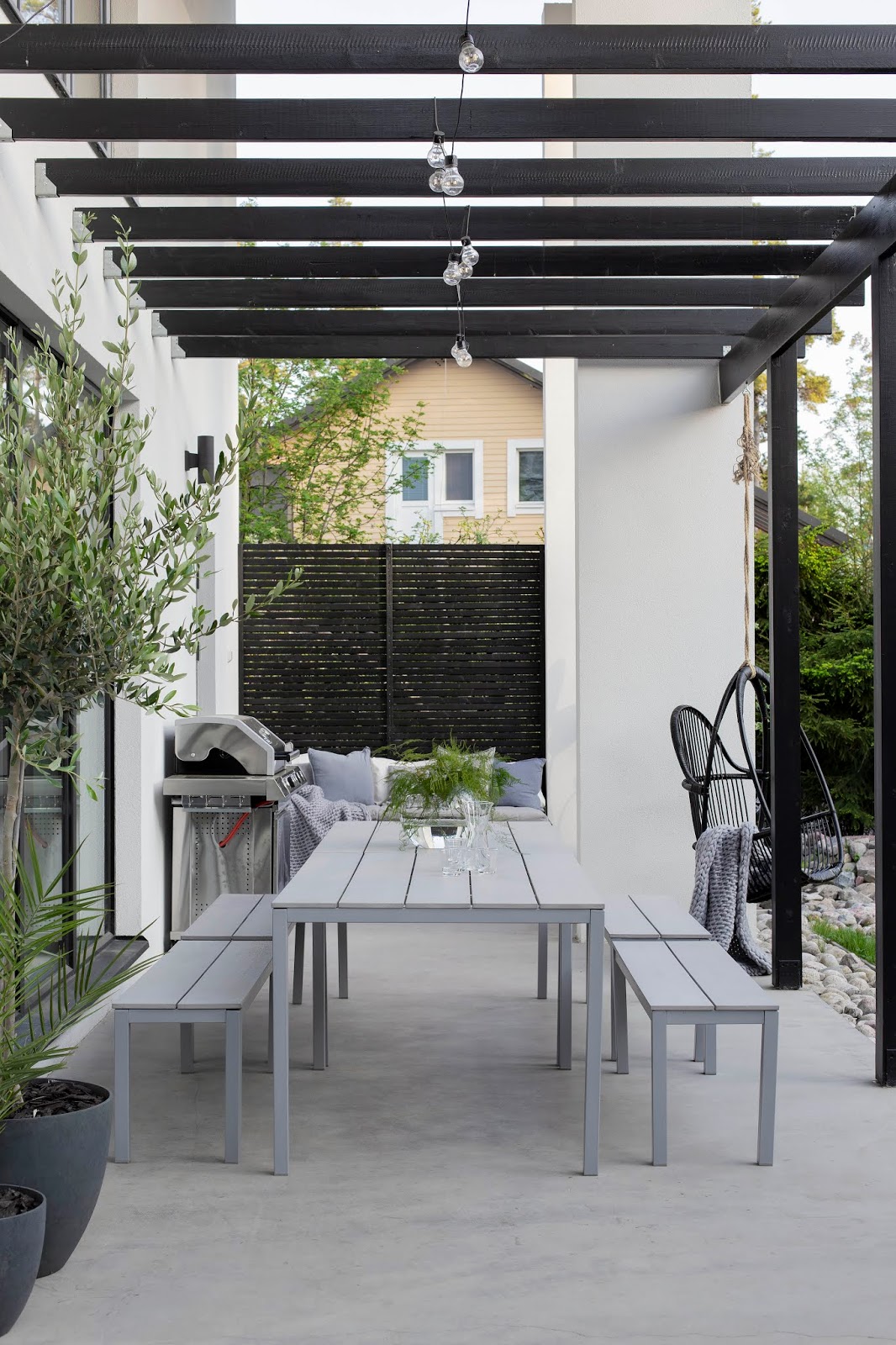 Copyrights_Mustaovi_Cello_k09