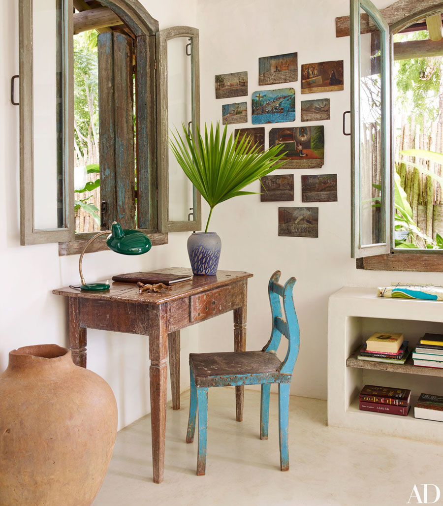 0816-anderson-cooper-trancoso-brazil-3