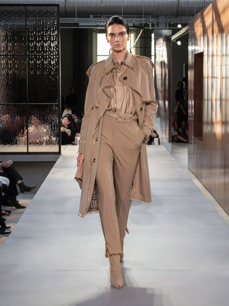 burberry-spring_summer-2019-collection-look-040