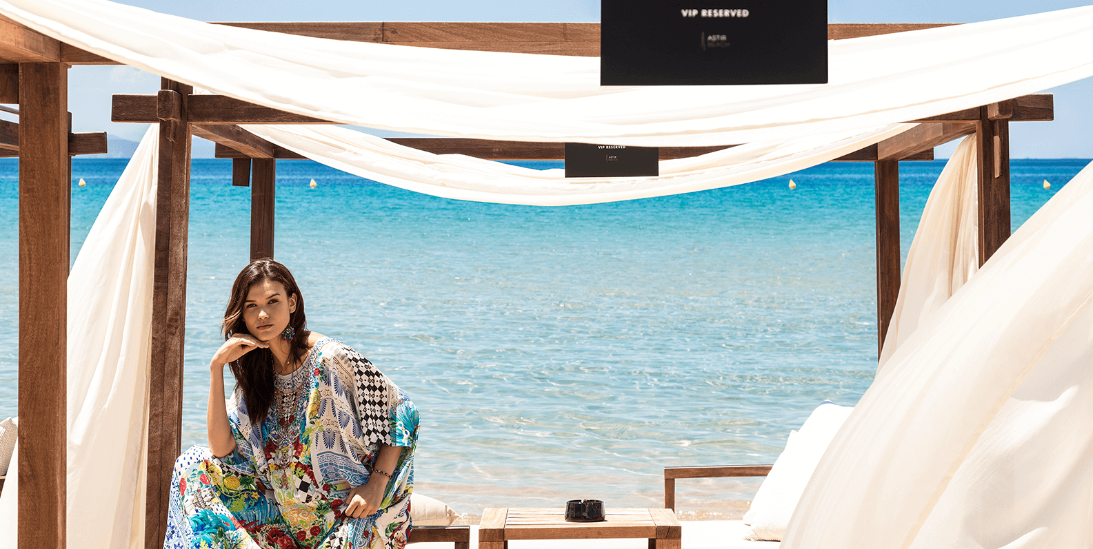 sunbeds_1585x797_02_tiny
