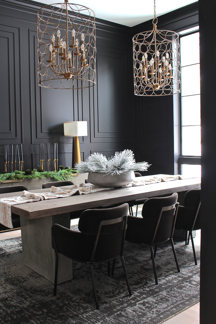 moody-dramatic-elegant-black-dining-room-modern-millwork-mouldings-19