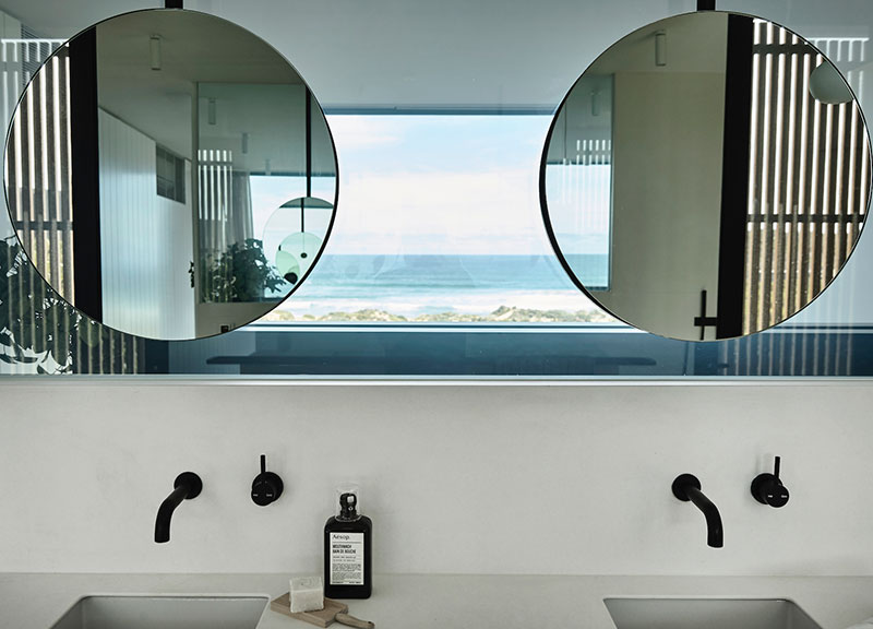 modern-house-by-the-ocean-australia-pufkhomes-19