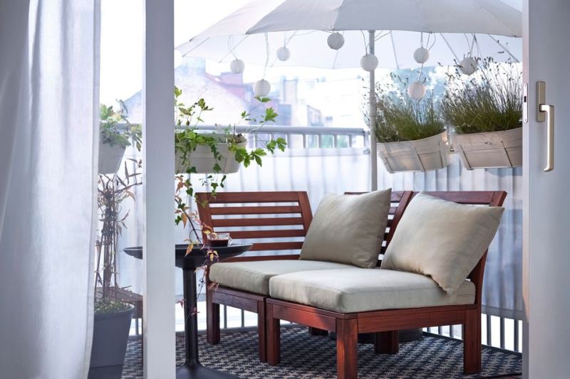 μικρά μπαλκόνια διακόσμηση