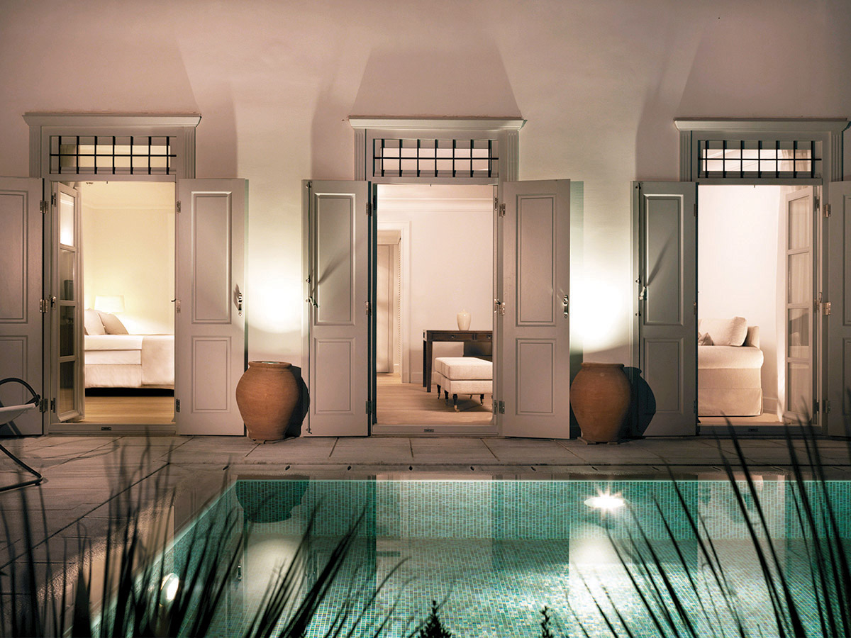 Pool Suite