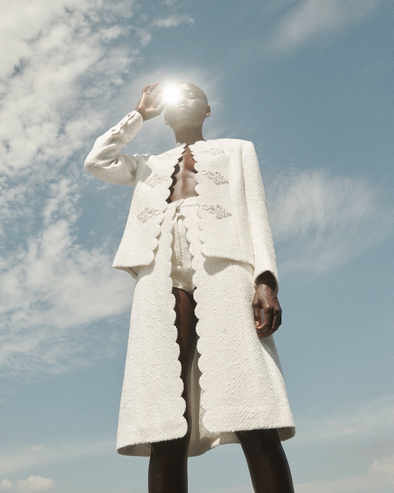 Sky-Vogue-Russia-Cover-Photoshoot14