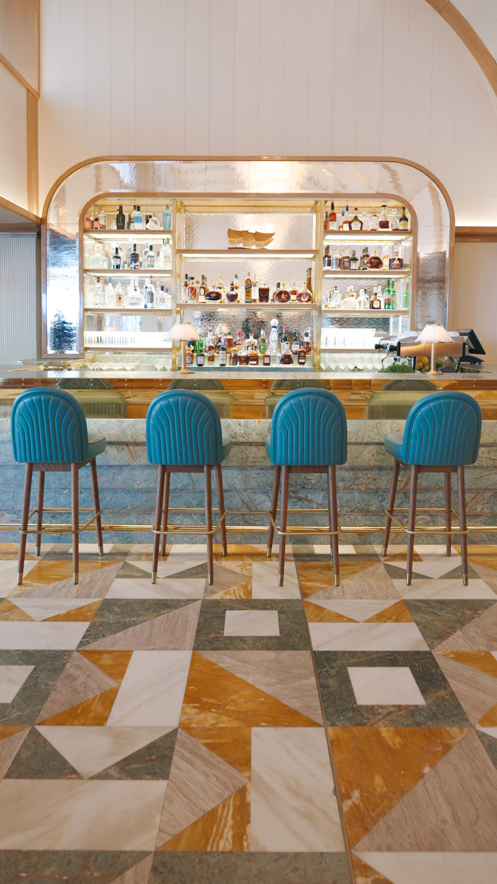 Martini Bar A.