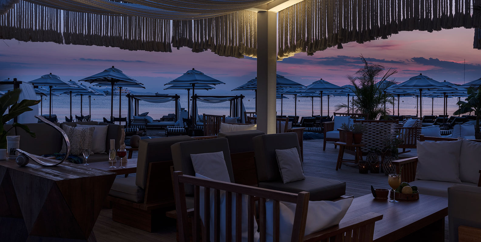 banner-bar-7-1x2a1818