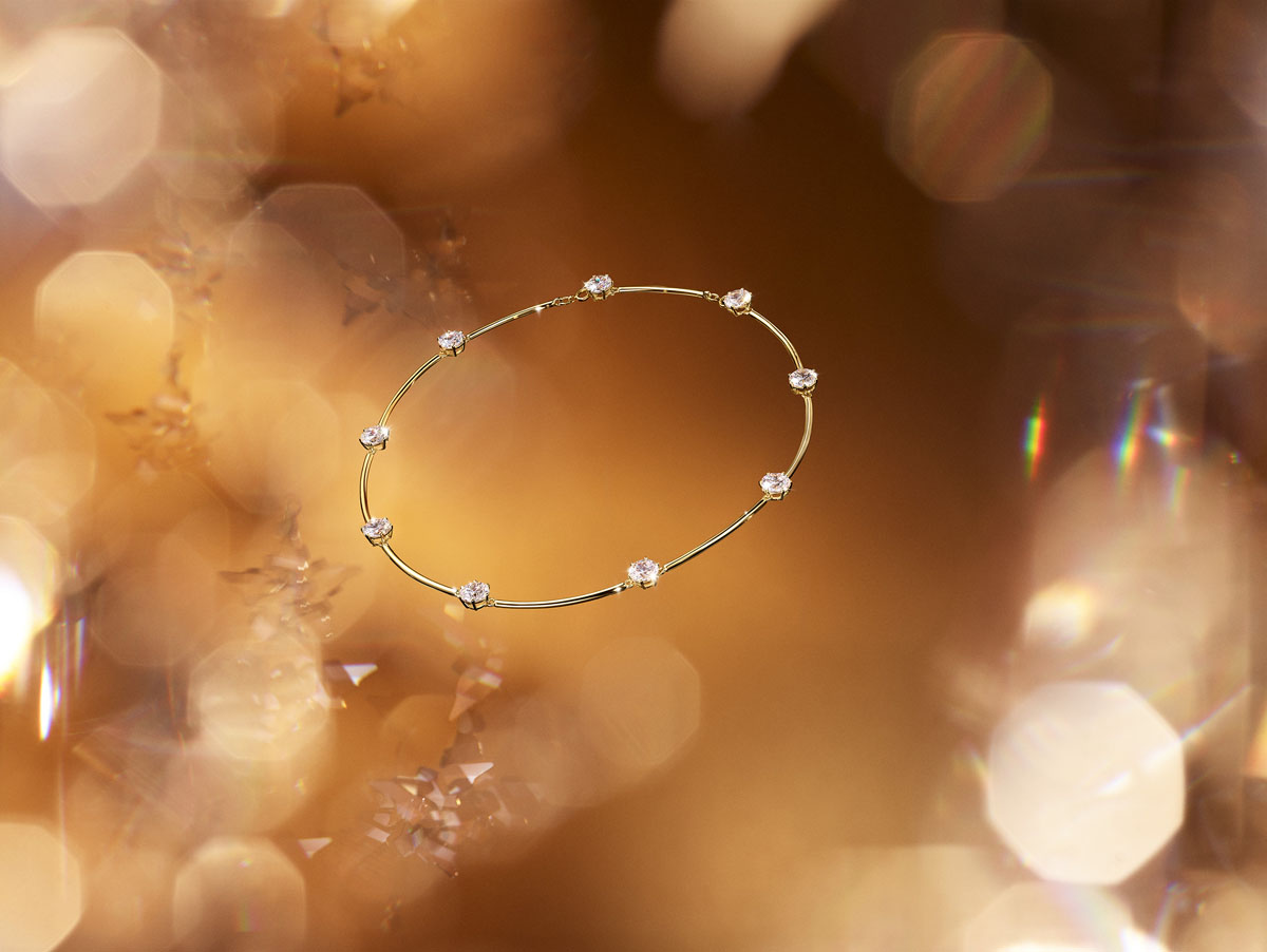 B2C_HOLIDAY_VISUAL_CONSTELLA_SL_GL_72DPI_RGB.jpg
