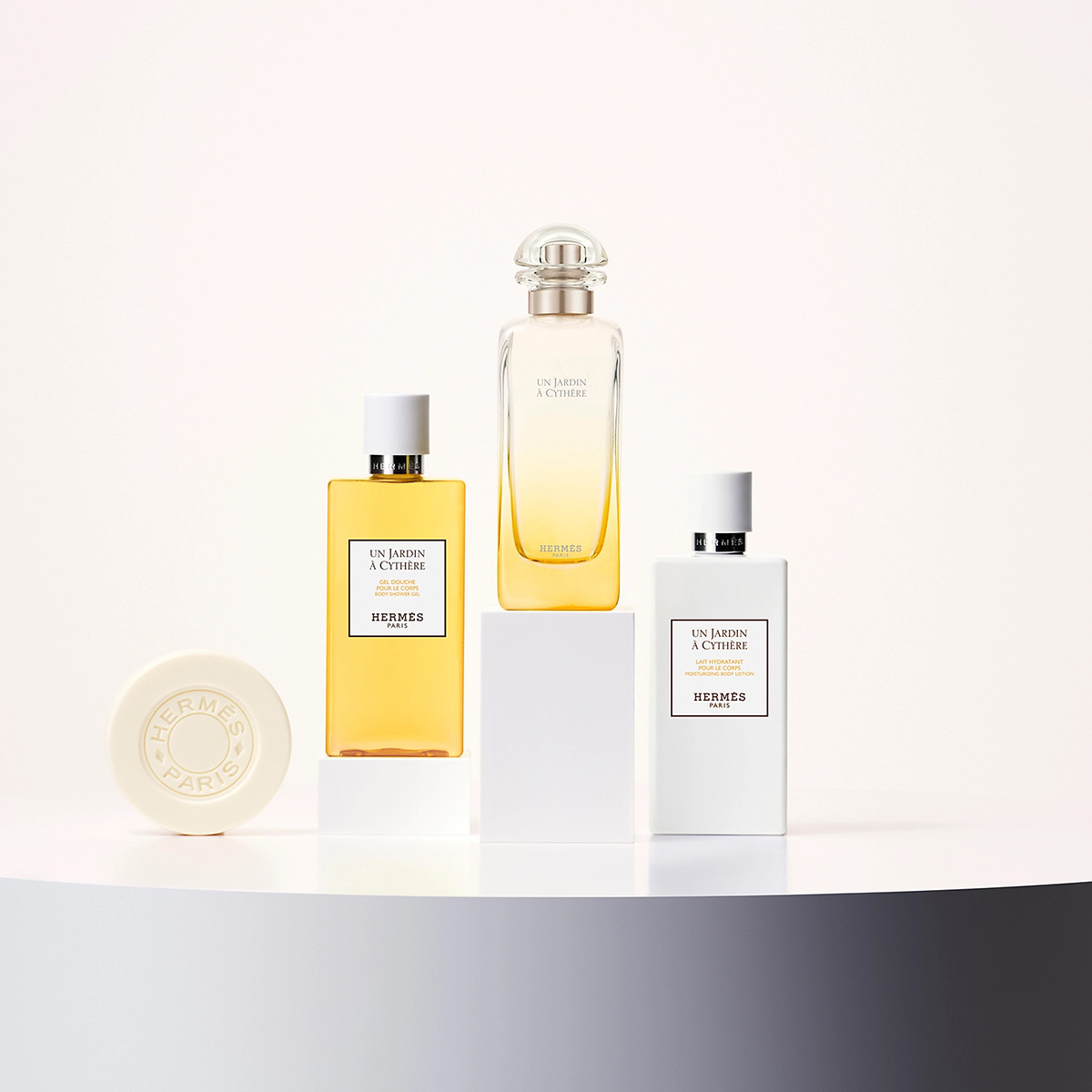 un-jardin-a-cythere-eau-de-toilette--109288V0-worn-10-0-0-1600-1600-q99_g copy