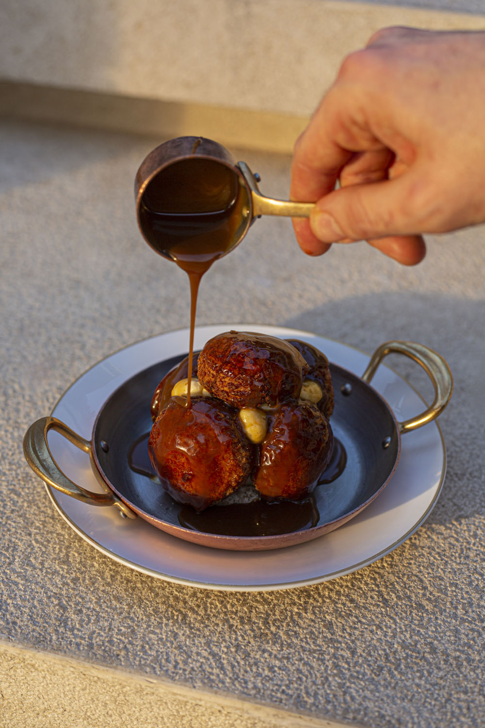 Caramel Choux