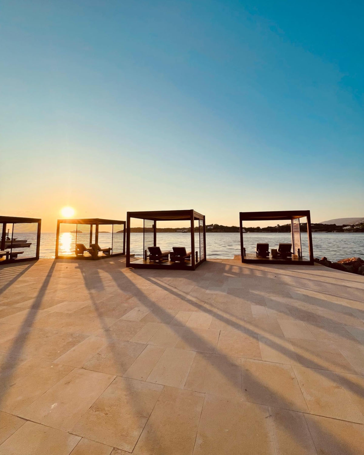 98B1E1C3-A6ED-4EDB-B374-37CEC46332EF