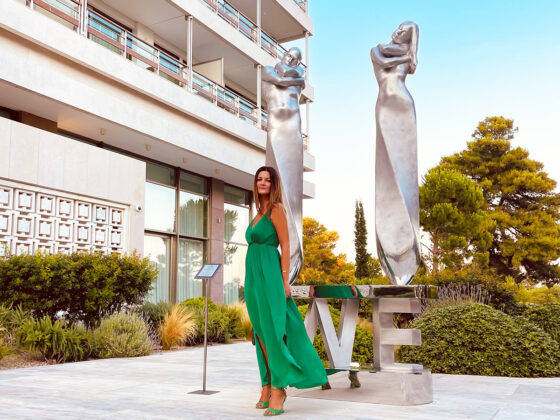 Lorenzo Quinn γλυπτά