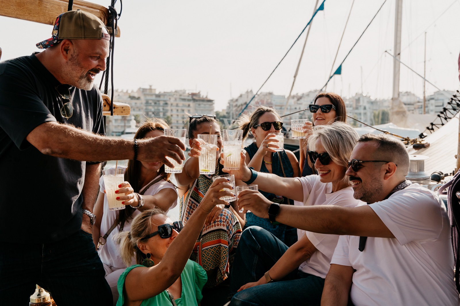 100 YEARS CUTTY SARK 6